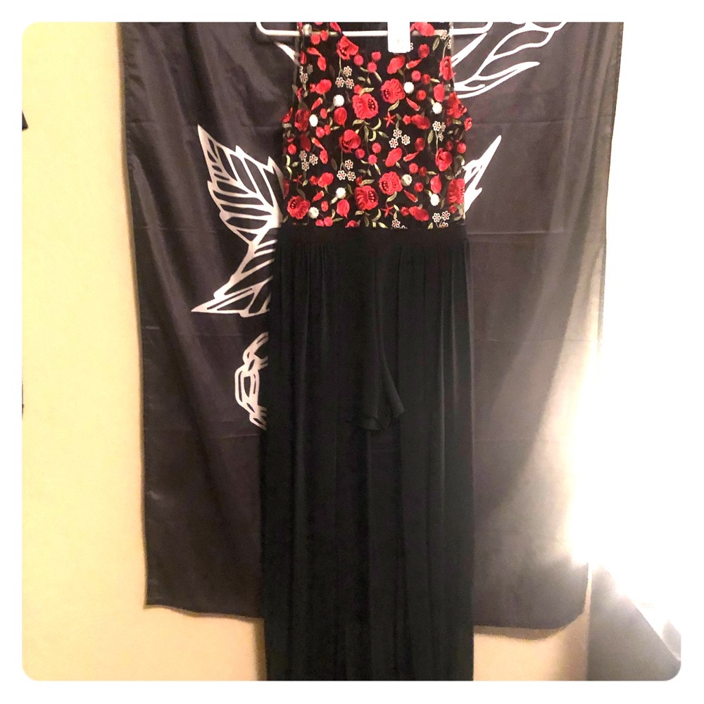 Romper/floral mesh top andlong mesh material train